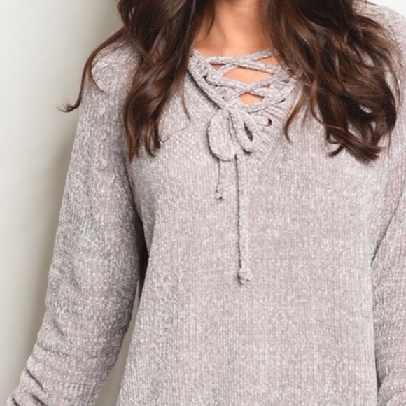 ❄️HEATHER GRAY CHENILLE SWEATER - Picture 5 of 11